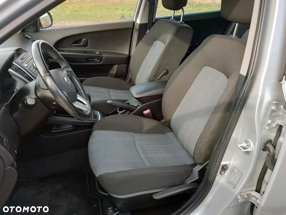 Kia Ceed 1.4 CVVT Attract - 21