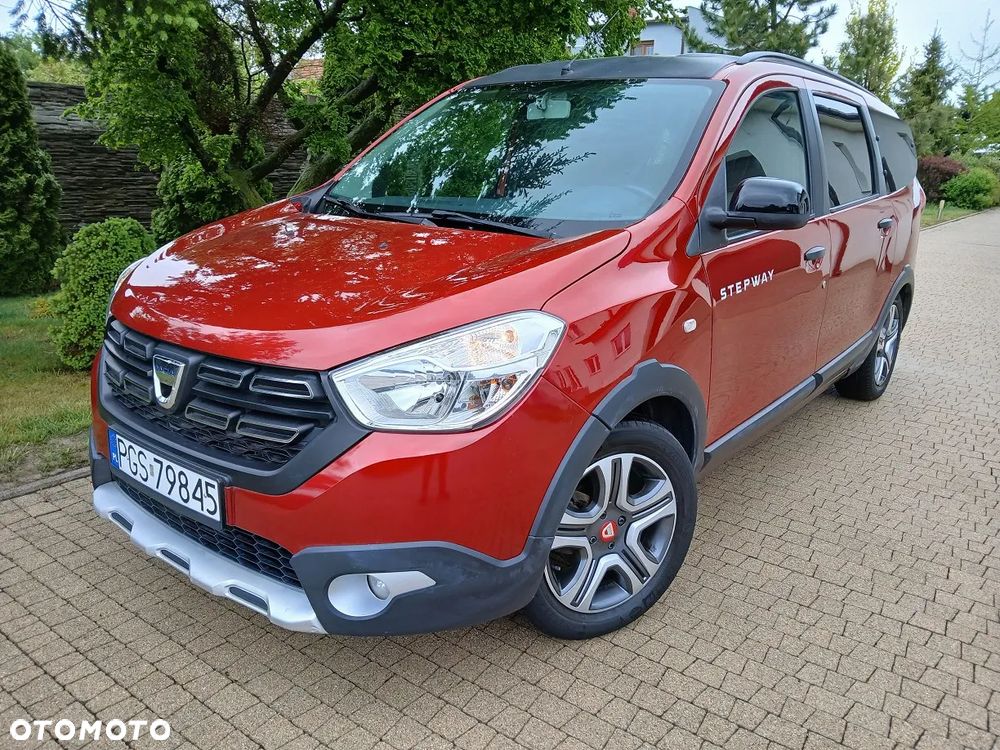 Dacia Lodgy 1.6 SCe Stepway S&S - 14