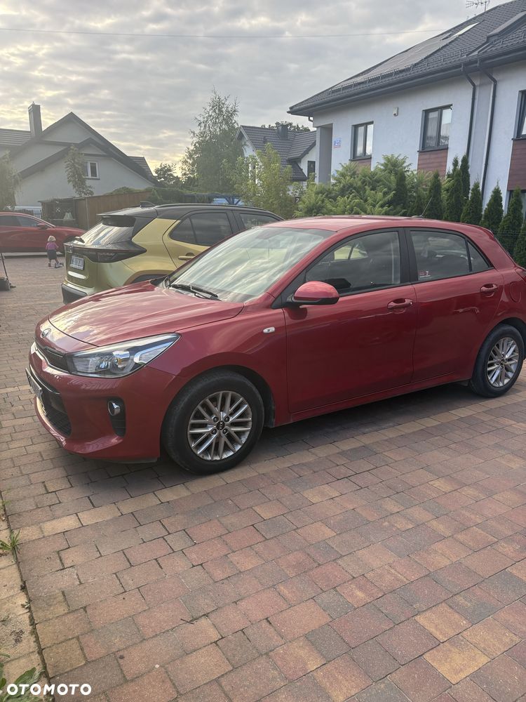 Kia Rio - 3