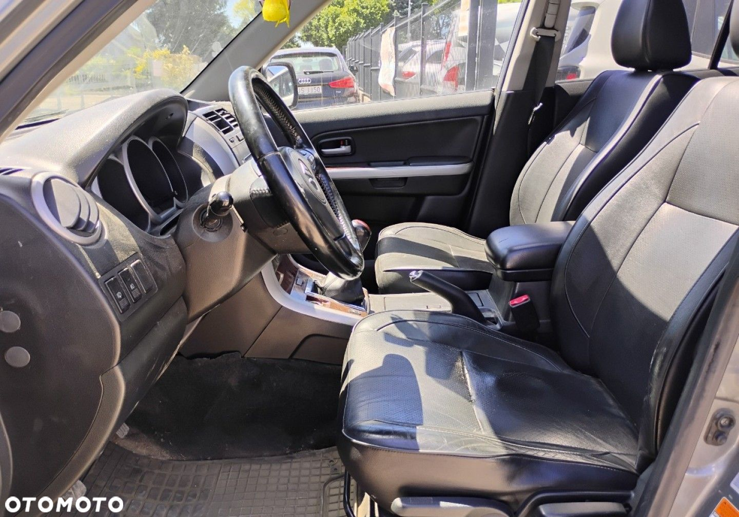 Suzuki Grand Vitara - 2