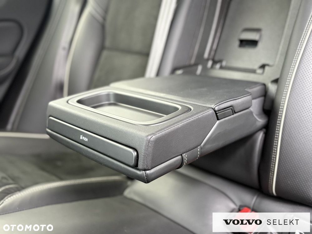 Volvo XC 60 - 31