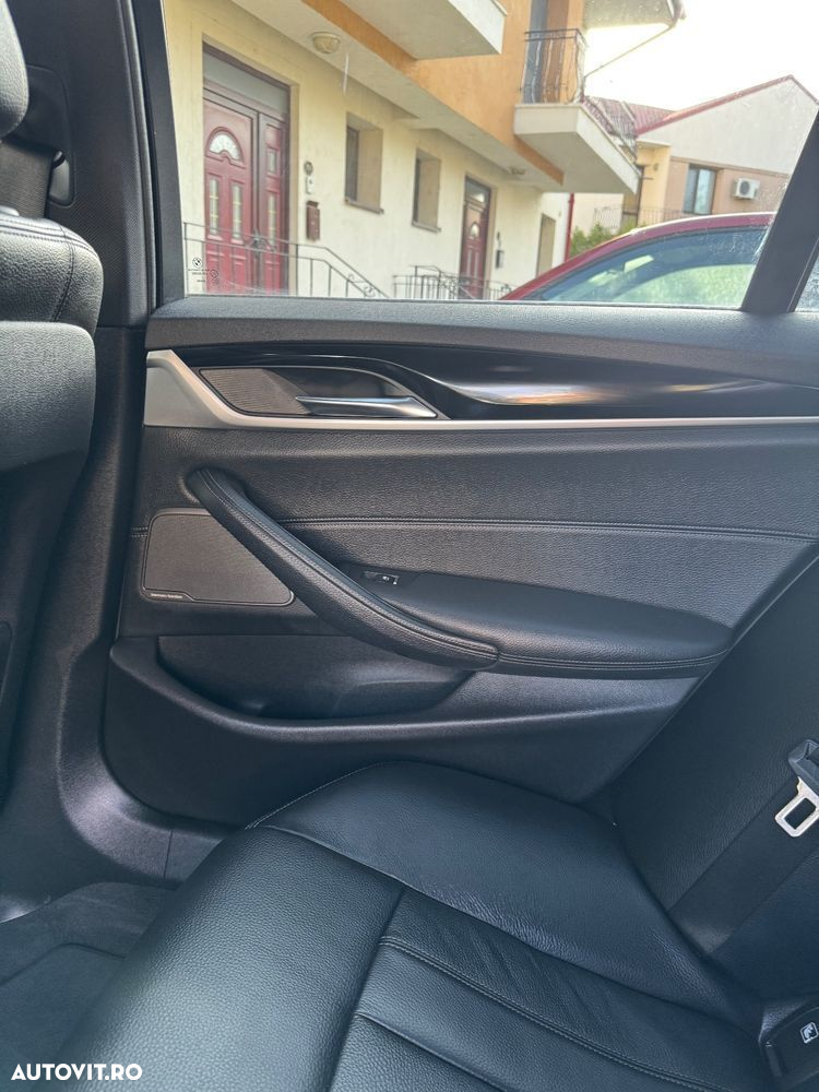 BMW Seria 5 520d EfficientDynamics Edition AT - 19