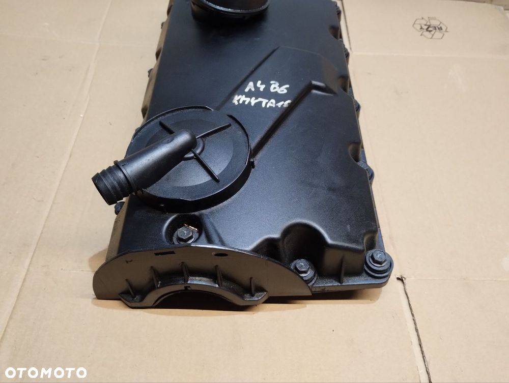 POKRYWA ZAWORÓW AUDI A4 B6 1.9 038103469R - 2