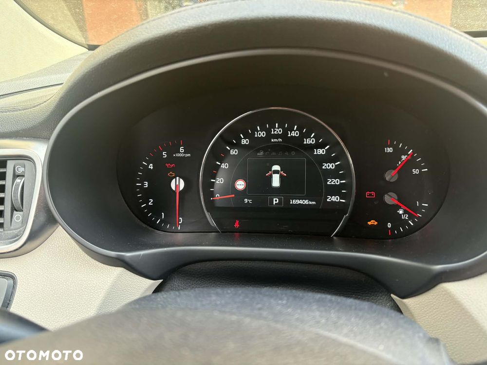 Kia Sorento 2.2 CRDI L - 8