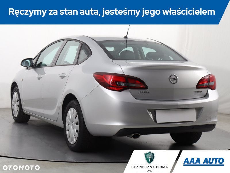 Opel Astra - 6