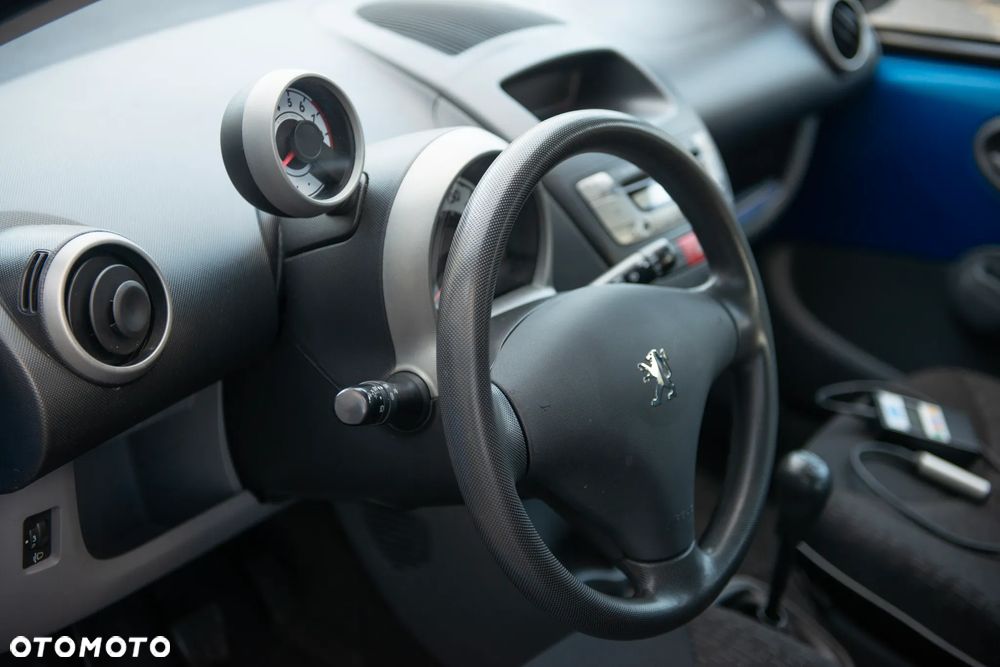 Peugeot 107 70 Millesim 200 - 19