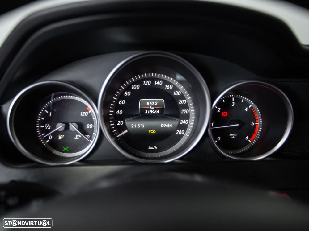 Mercedes-Benz C 220 - 13