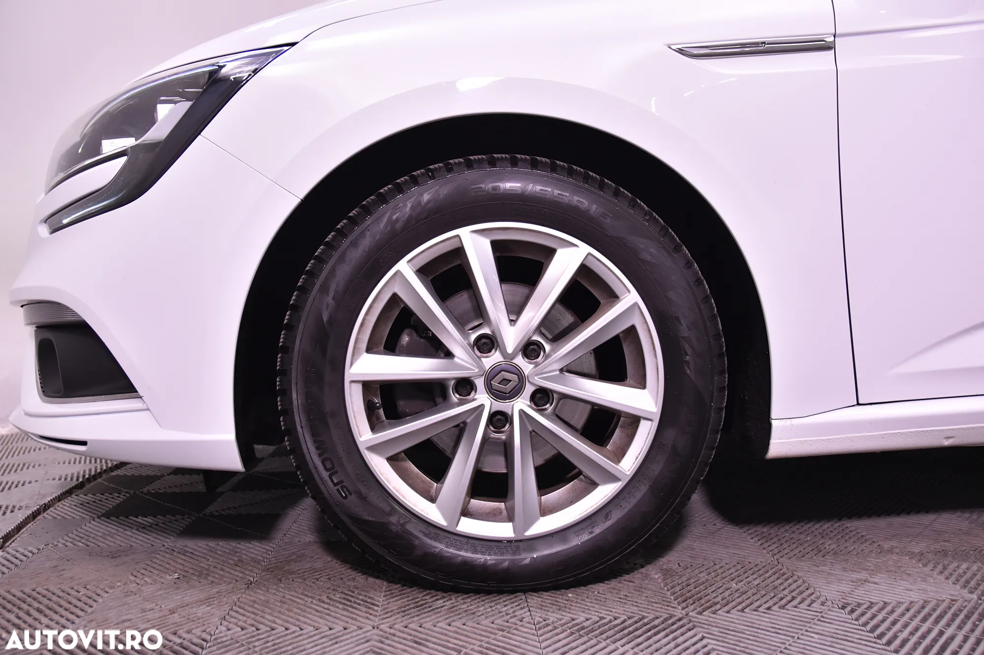 Renault Megane - 13