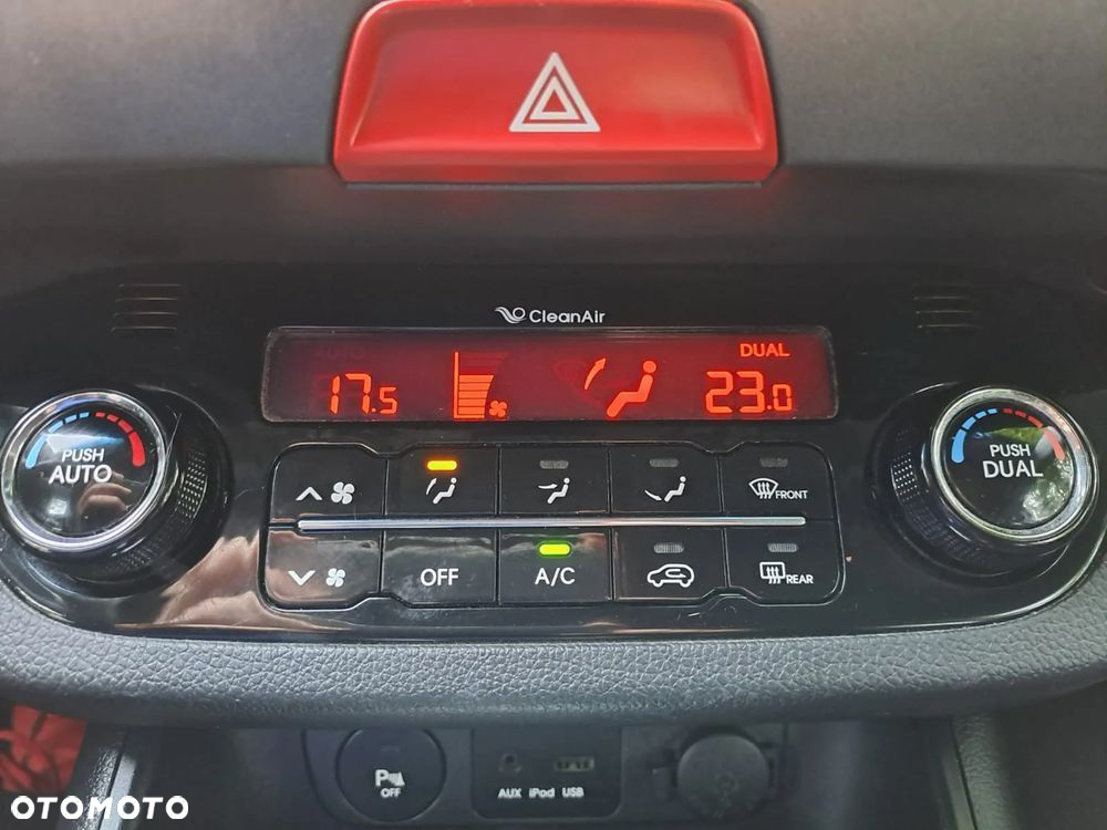 Kia Sportage 1.7 CRDI Business Line 2WD - 33