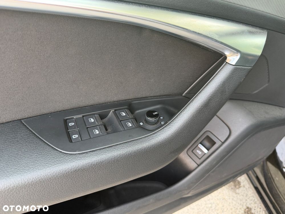 Audi A6 Avant 40 TDI S tronic - 15
