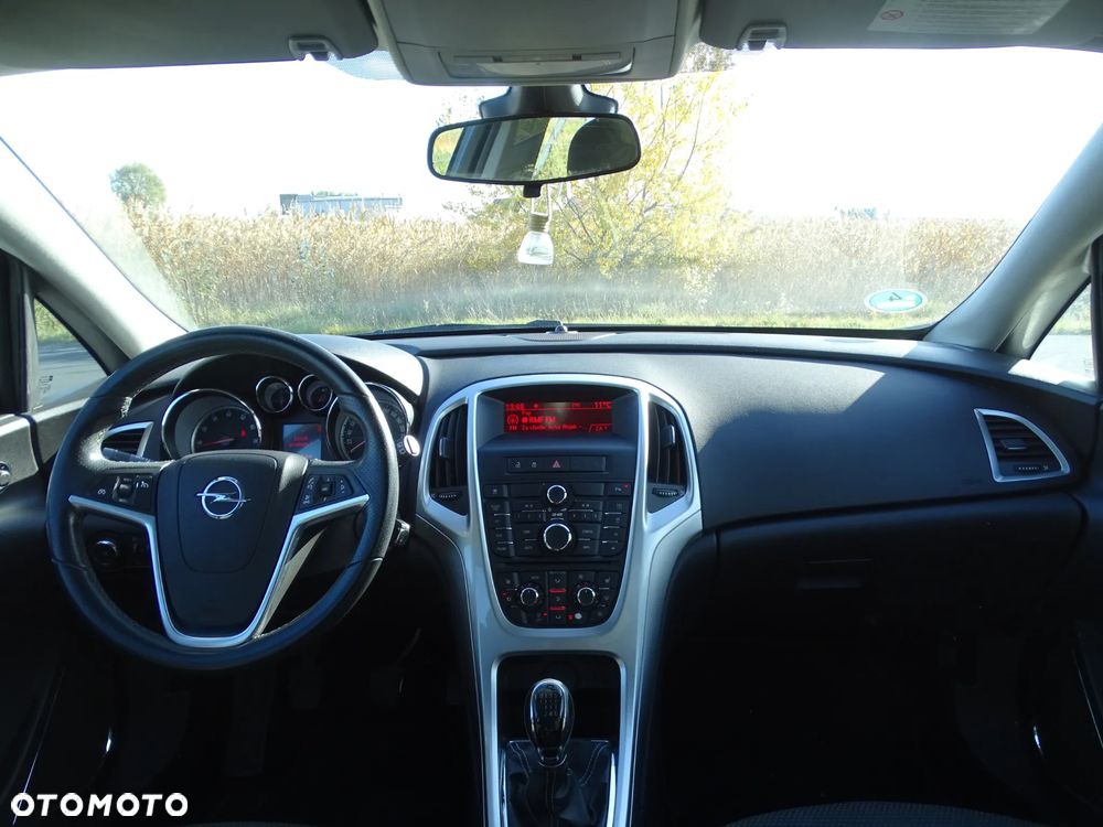 Opel Astra 1.4 Turbo Cosmo - 16