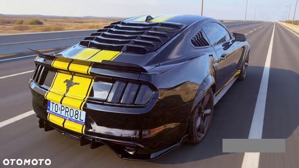 Ford Mustang - 11