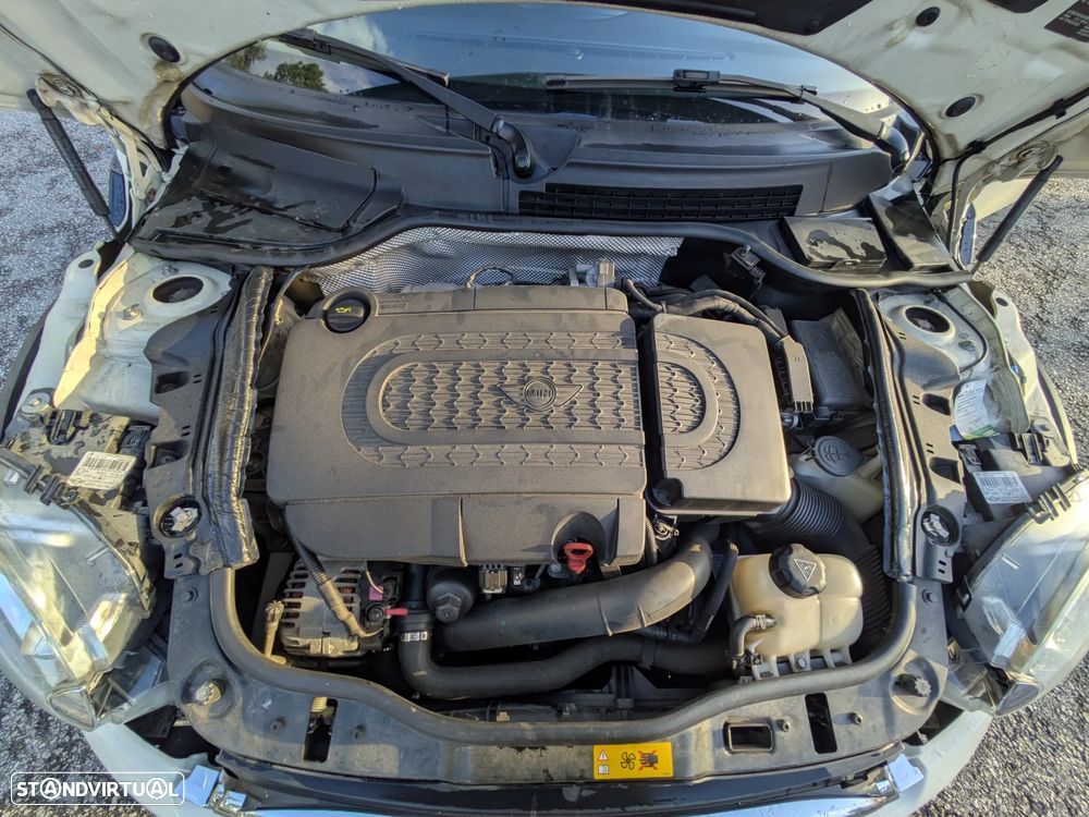 MINI 3 Portas Cooper D - 10