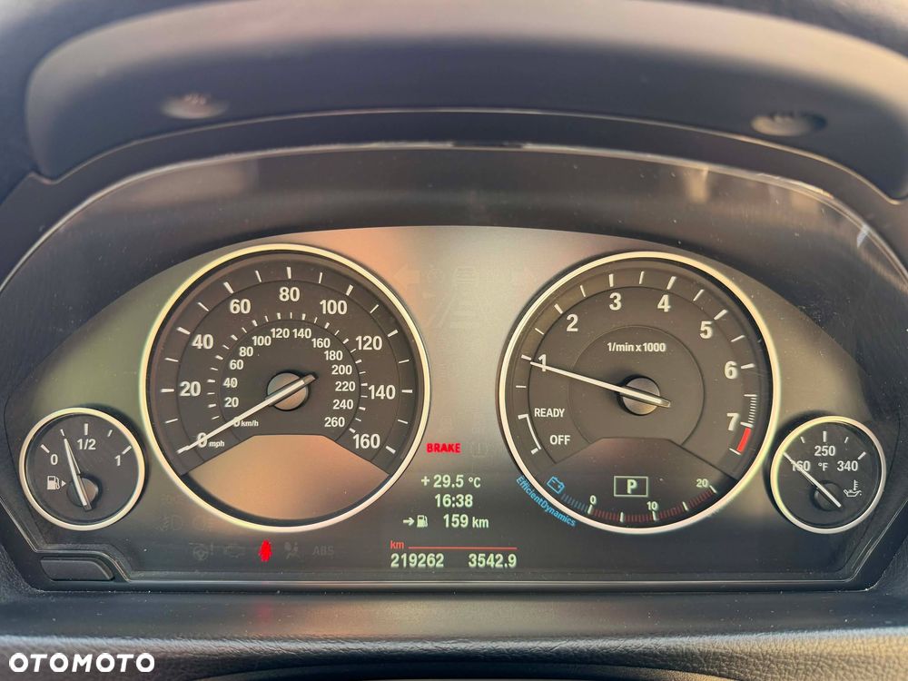 BMW Seria 3 328i - 10