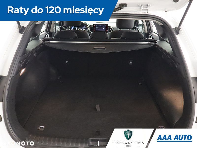 Kia Ceed - 16