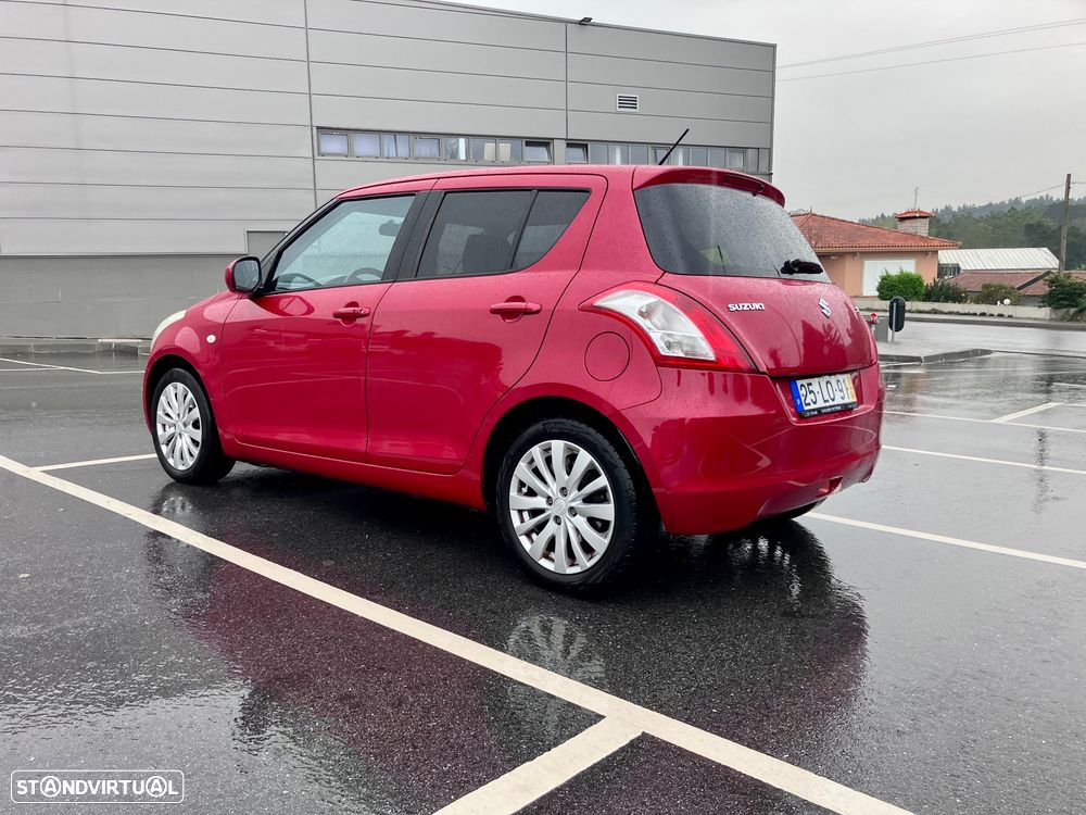 Suzuki Swift 1.2 VVT GLX - 4