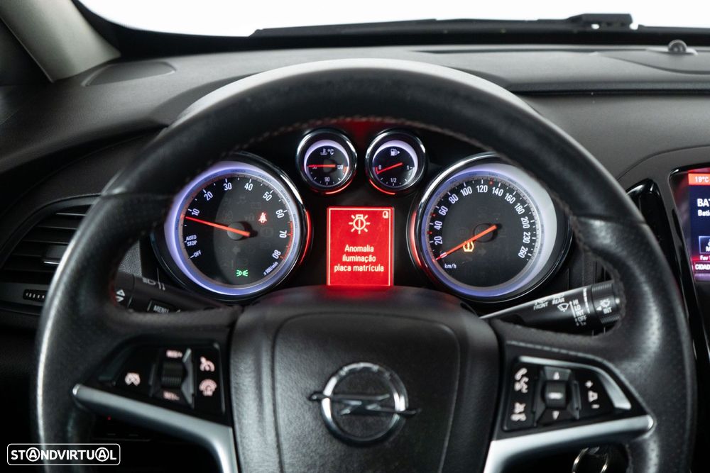 Opel Astra GTC - 22