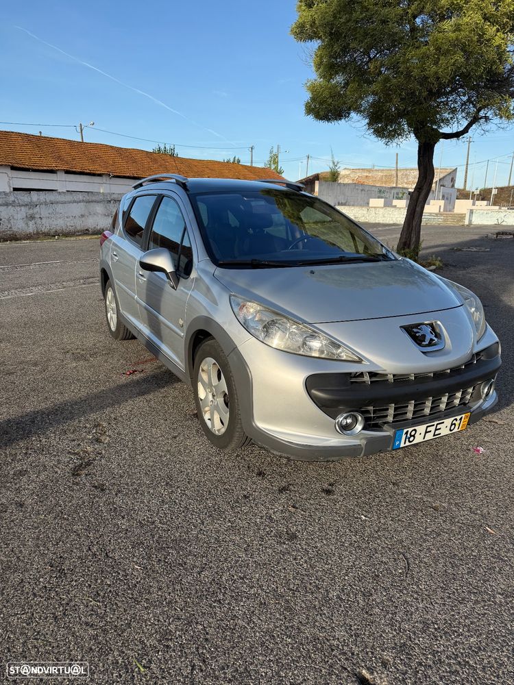 Peugeot 207 SW 1.6 HDi Outdoor - 2