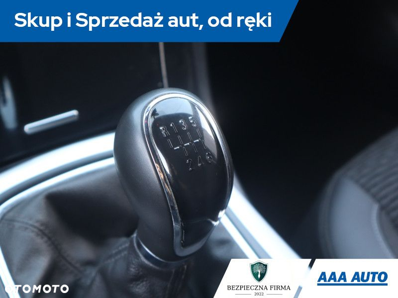 Opel Insignia - 14