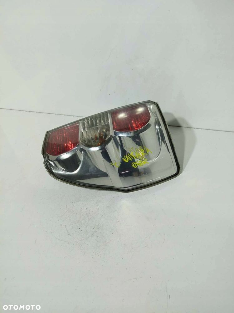 LAMPA PRAWA TYLNA SUZUKI GRAND VITARA II 05-12 - 3