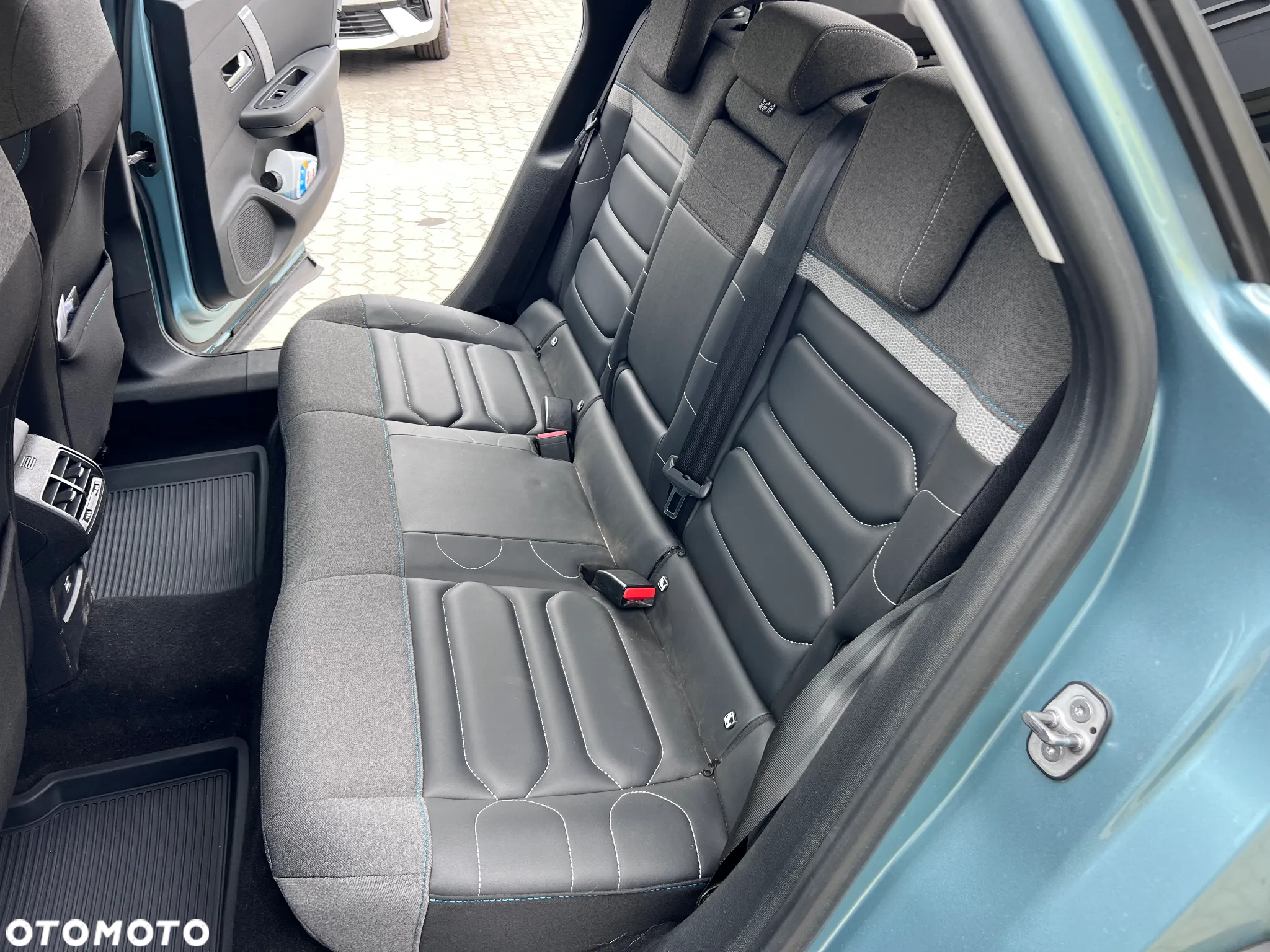 Citroën C4 1.2 PureTech Feel S&S EAT8 - 12