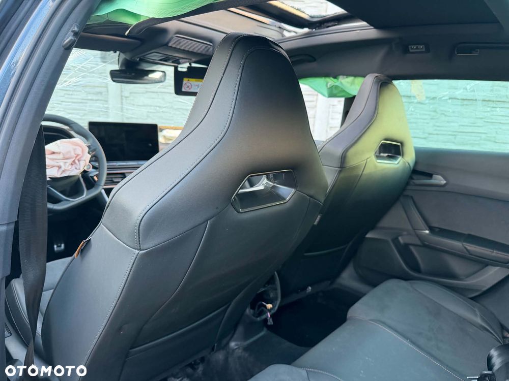 Cupra Formentor 1.5 e-Hybrid DSG VZ - 14