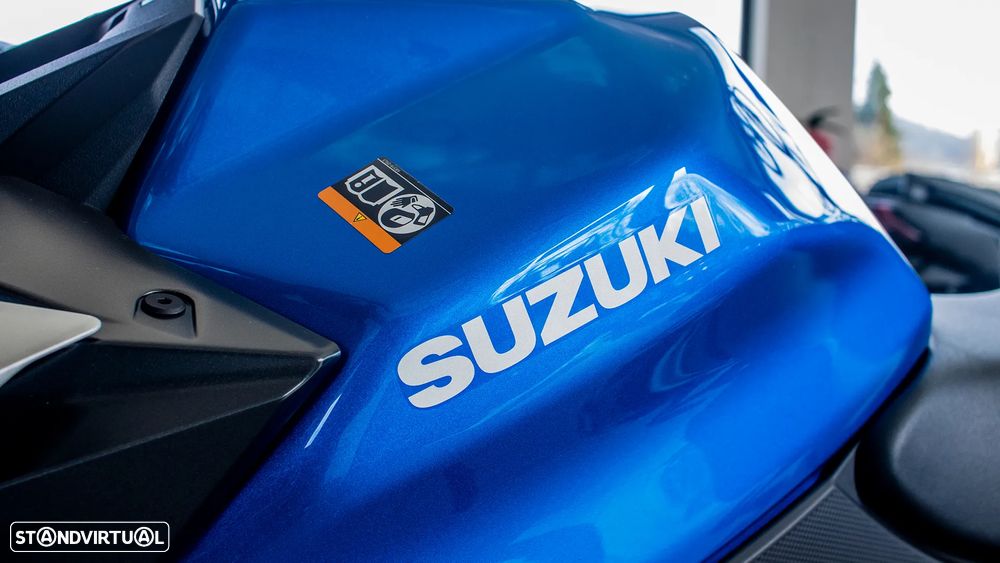 Suzuki GSX S-1000 Gx - 6
