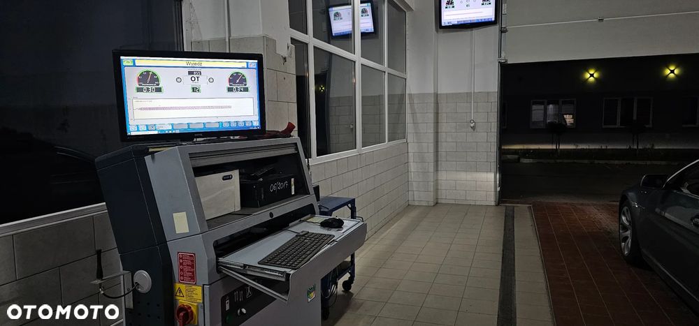 BMW Seria 6 630 i - 20