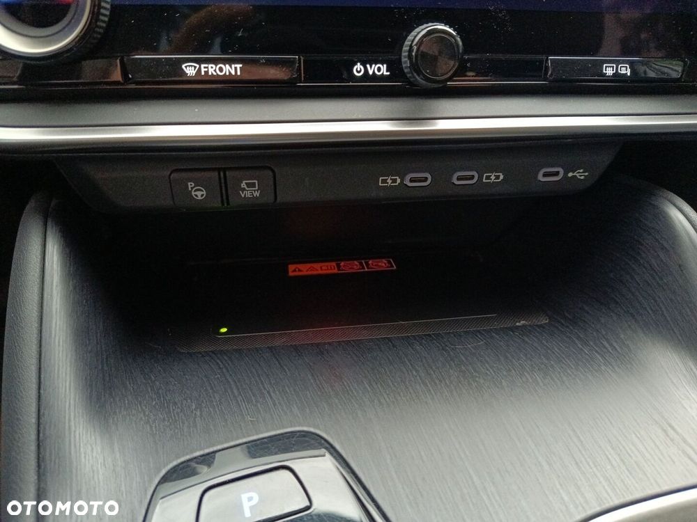 Lexus RZ 450e Omotenashi DIRECT4 - 21