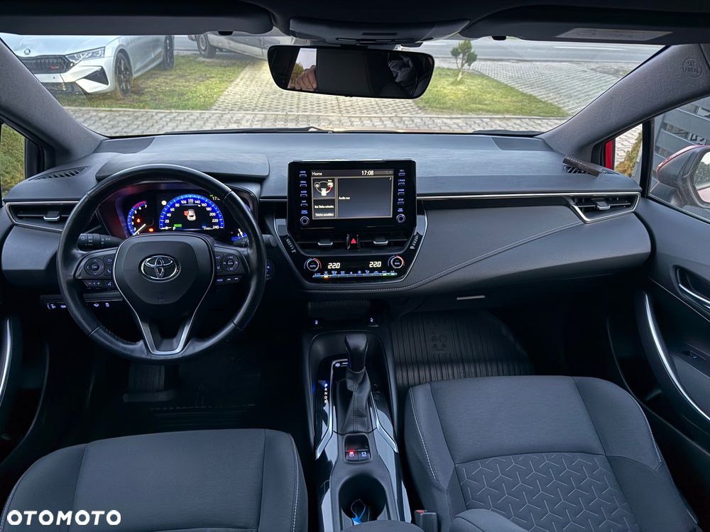 Toyota Corolla 1.8 Hybrid Executive - 10