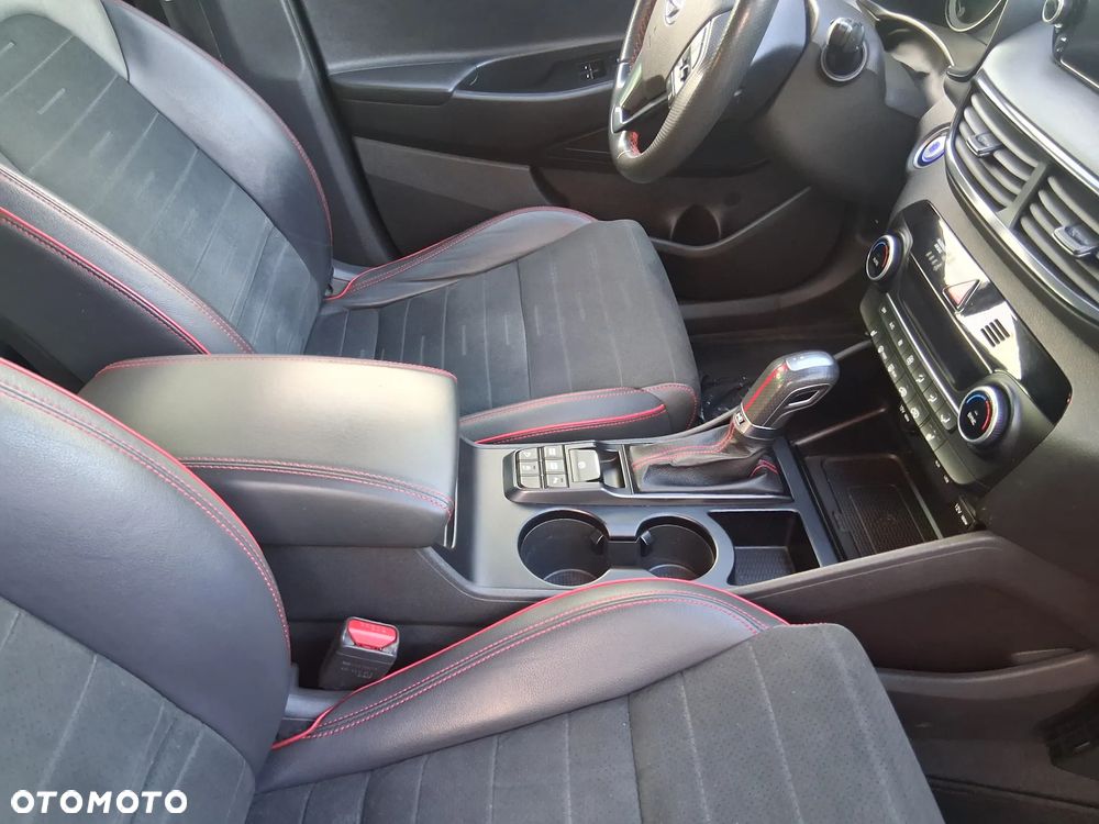 Hyundai Tucson 1.6 CRDi 48V-Hybrid 2WD DCT N Line X - 26