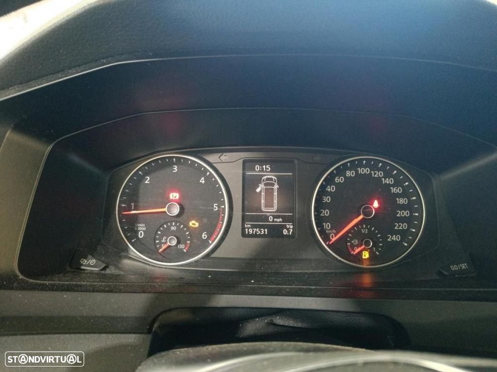 VW Transporter 2.0 TDI KOMBI T6 (SG) c/IVA - 6
