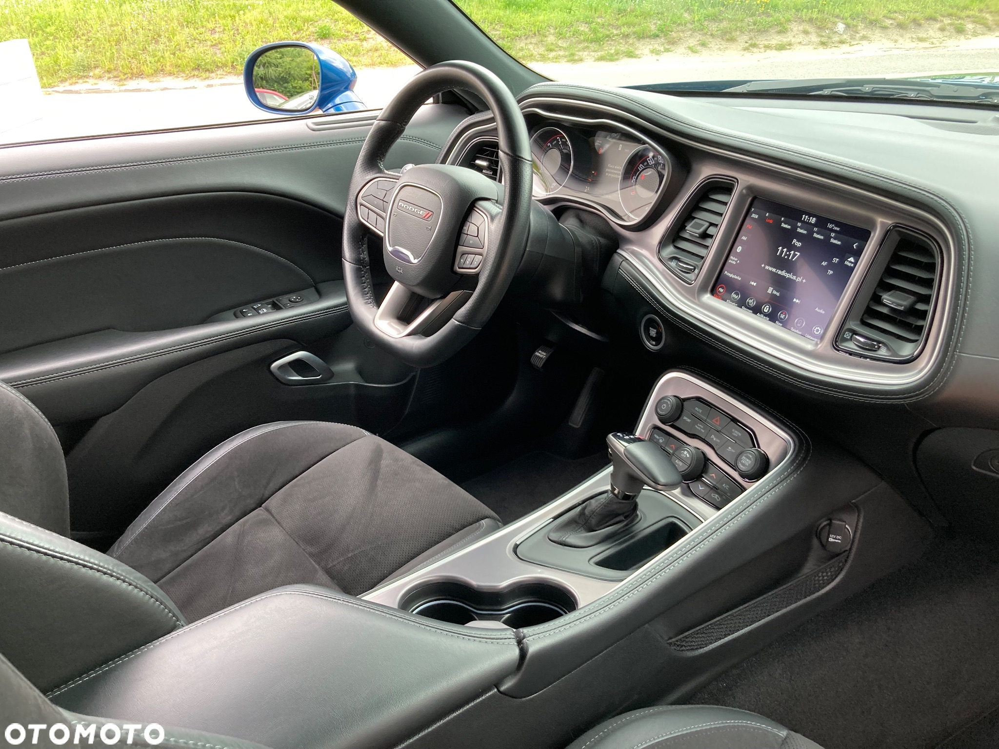 Dodge Challenger 5.7 R/T - 24