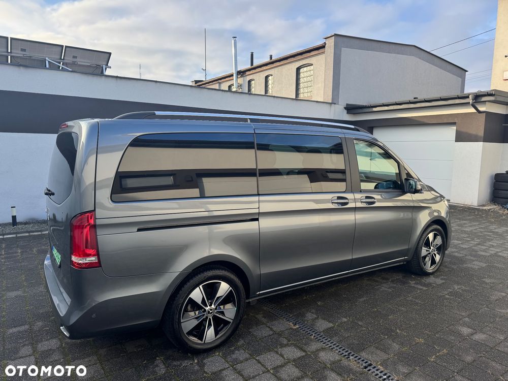 Mercedes-Benz EQV - 8