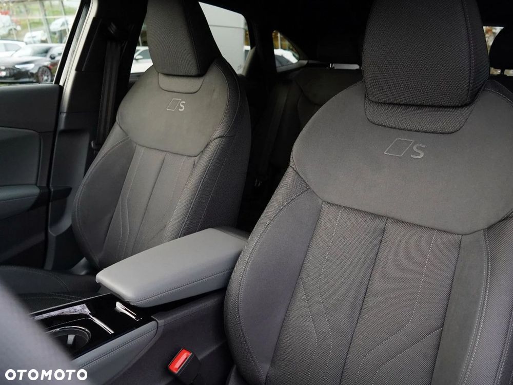 Audi Q3 Sportback - 5