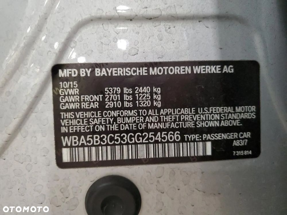 BMW Seria 5 535i xDrive Sport-Aut Luxury Line - 12