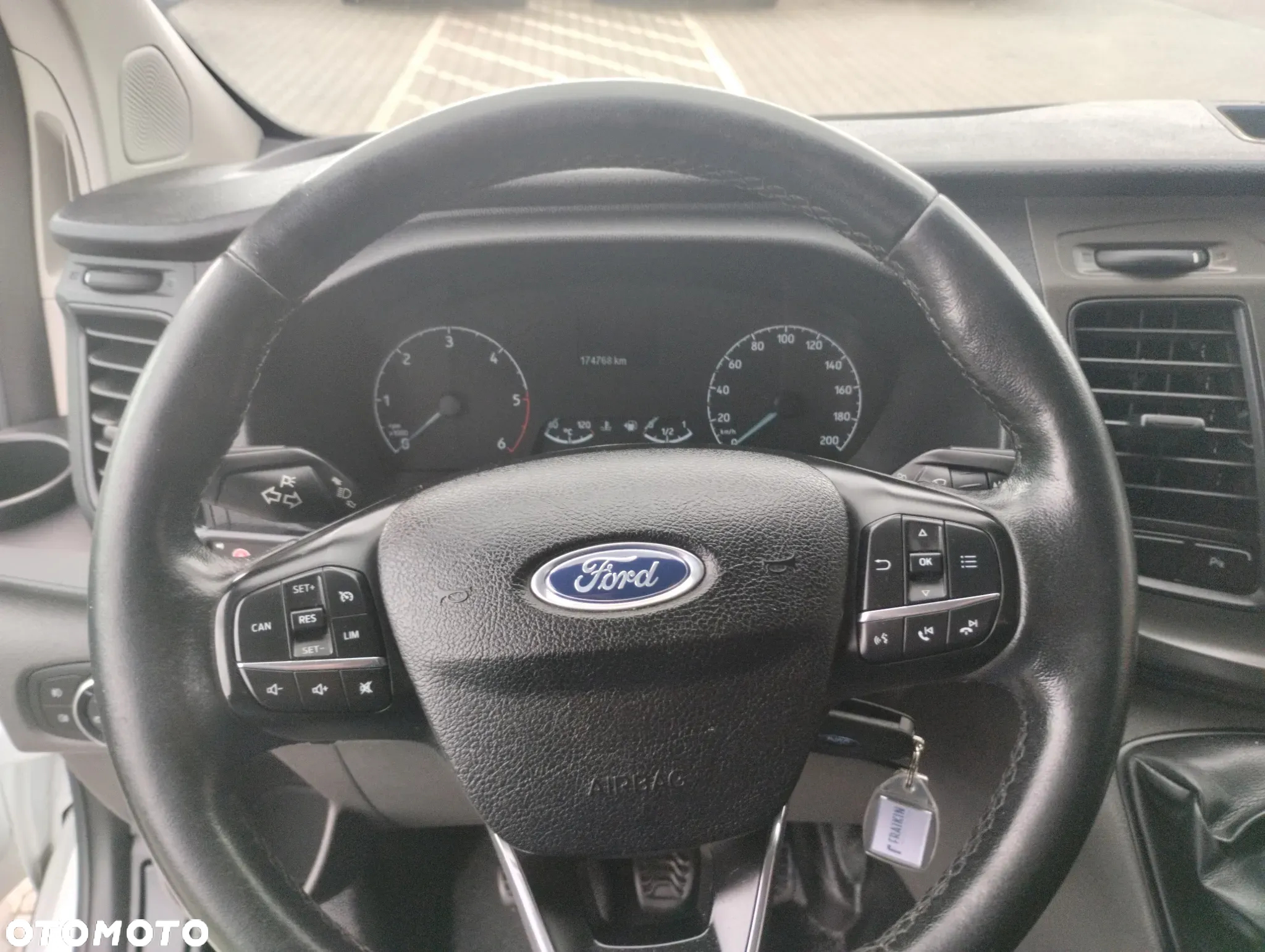 Ford Transit Custom chłodnia - 13