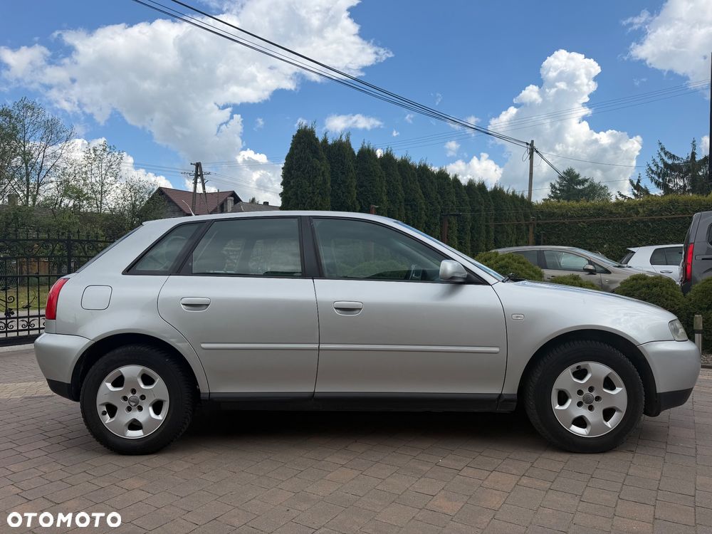 Audi A3 Sportback 1.6 Ambition - 5