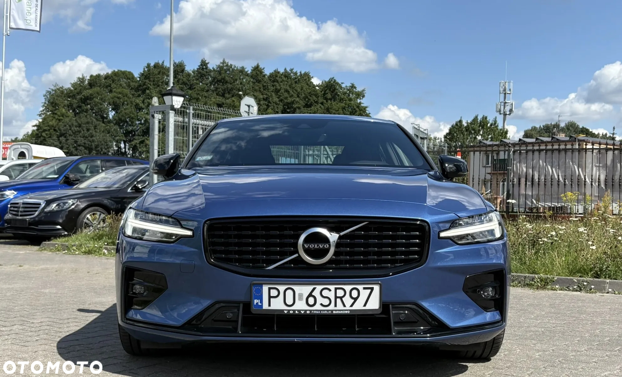 Volvo S60 B4 B R-Design - 2