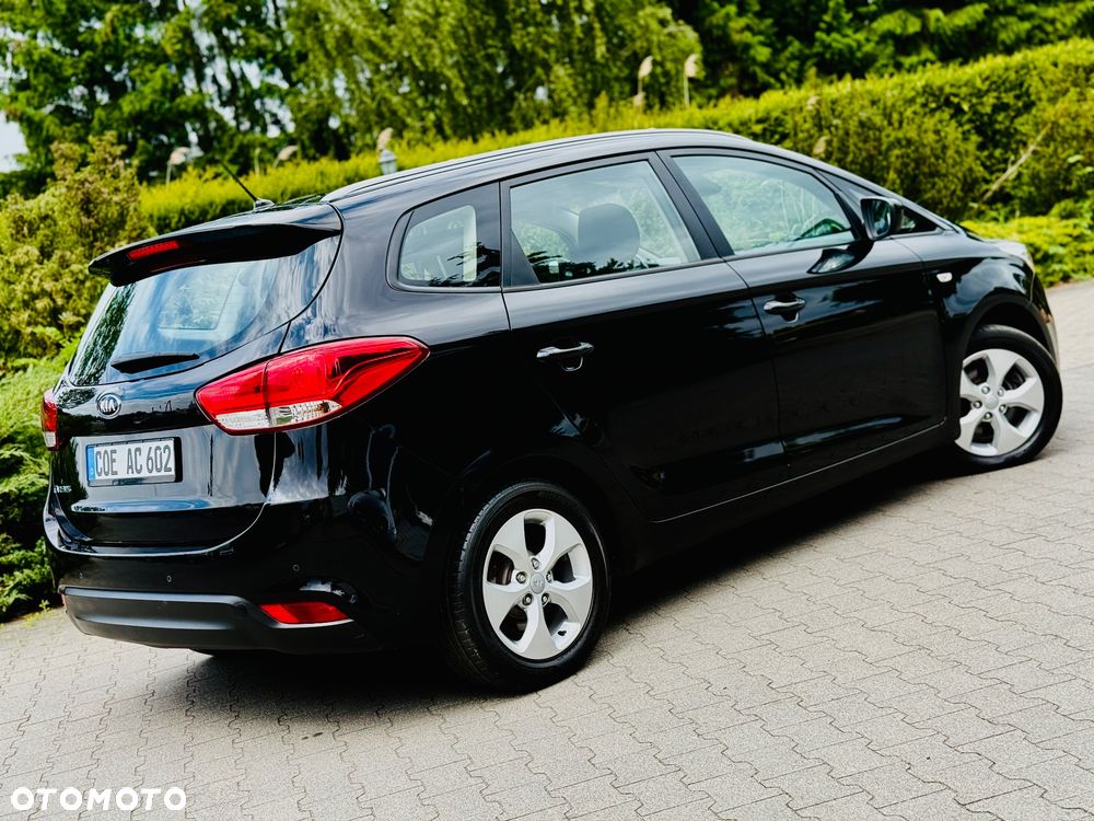 Kia Carens 1.6 GDI Dream Team Edition - 20
