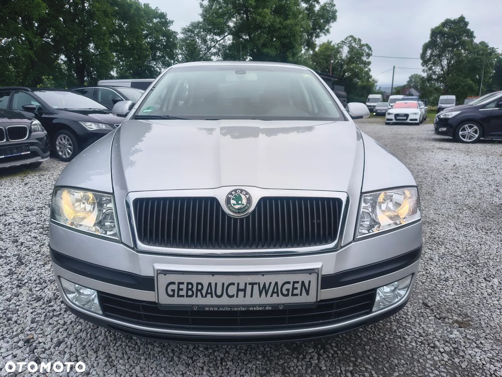 Skoda Octavia 1.6 FSI Elegance - 3