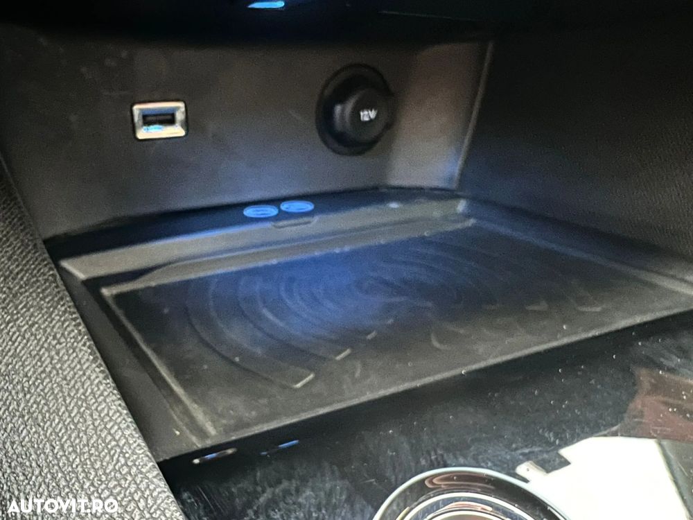 Peugeot 3008 PHEV 300 EAT8 4X4 GT - 25