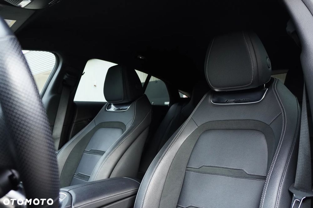 Mercedes-Benz AMG GT 43 4-Matic+ - 19