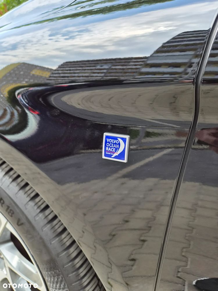 Volvo XC 60 D3 Drive-E Ocean Race - 17
