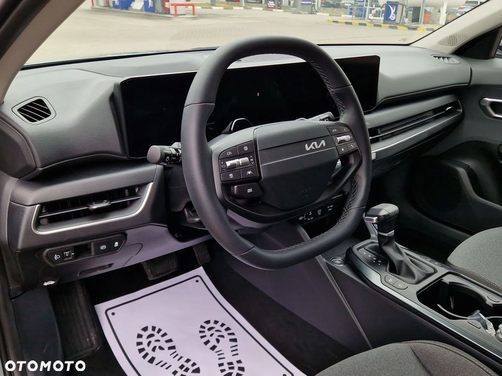 Kia K4 - 10