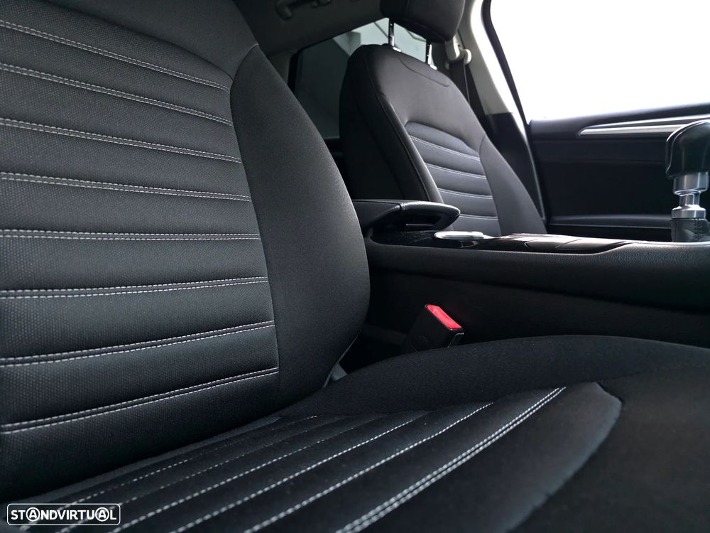 Ford Mondeo SW 1.5 TDCi Titanium - 51