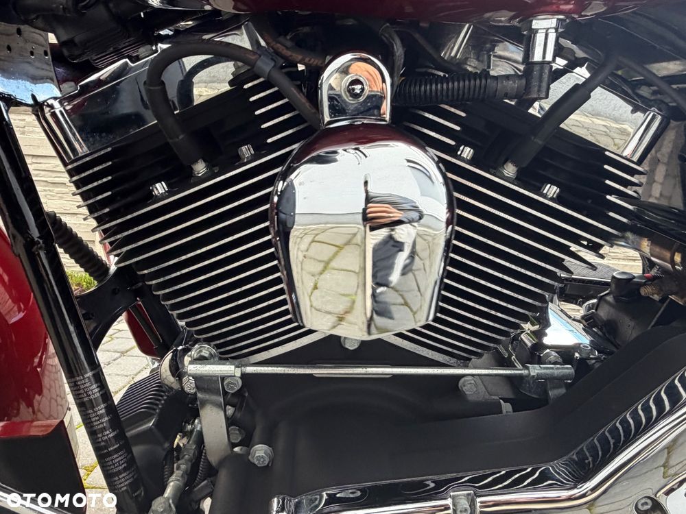 Harley-Davidson Electra - 16