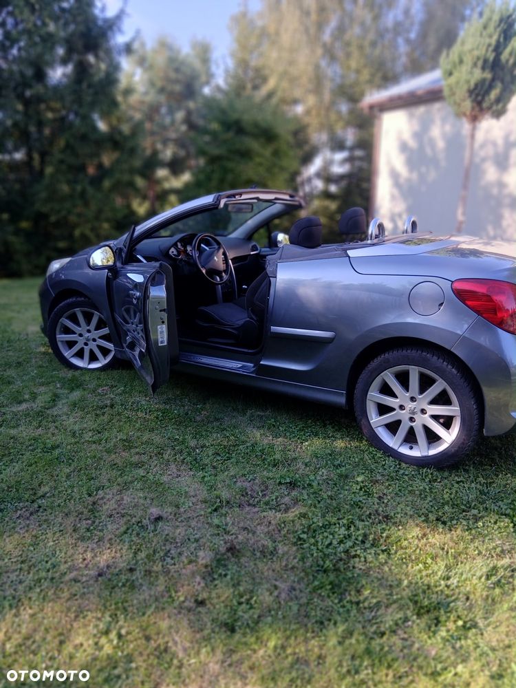 Peugeot 207 CC - 3