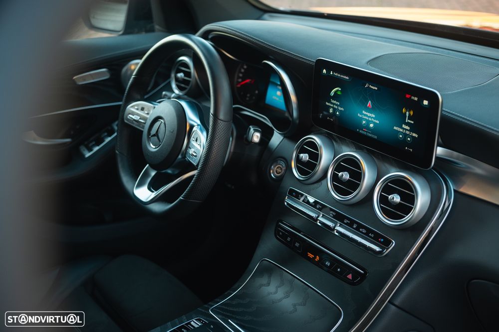Mercedes-Benz GLC 300 de Coupe 4Matic 9G-TRONIC AMG Line Plus - 47