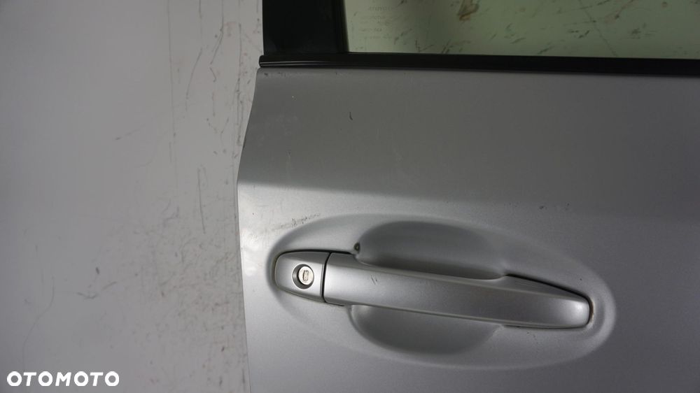 DRZWI PRAWY PRZÓD PRAWE PRZEDNIE TOYOTA PRIUS+ LIFT PRIUS + PLUS 15-18 1F7 - 4